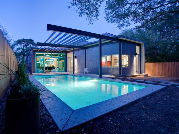 stylishly-simple-modern-1-story-house-19.jpg