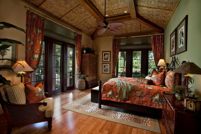 бамбуковый потолок